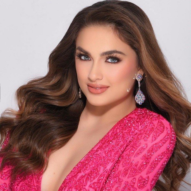 Aleah Dean is crowned Miss Indiana Teen USA 2024